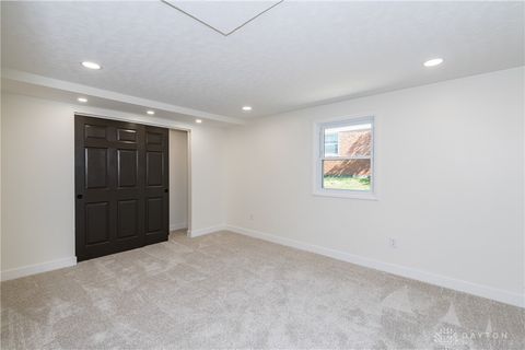 Tiny photo for 7126 Mandrake Drive, Dayton, OH 45424 (MLS # 945455)