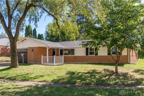 Tiny photo for 7126 Mandrake Drive, Dayton, OH 45424 (MLS # 945455)