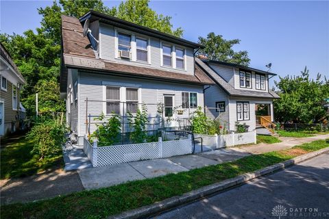 Photo of 335 Illinois Avenue, Dayton, OH 45410 (MLS # 941581)