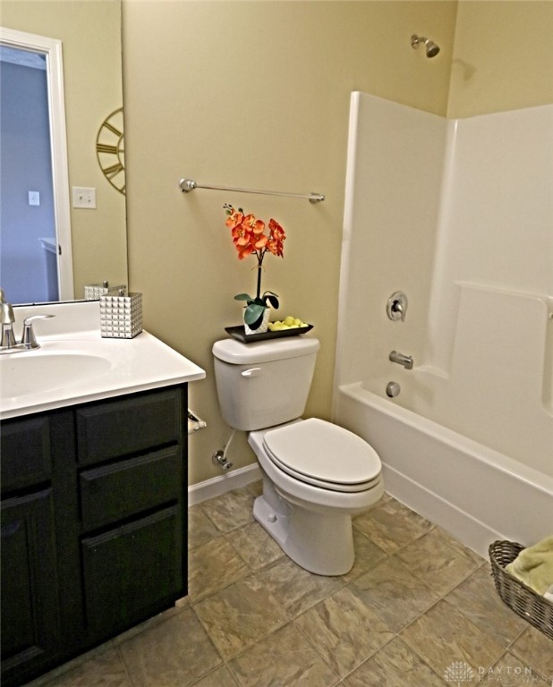 5517 Sagewood Drive, Miamisburg, Ohio image 23