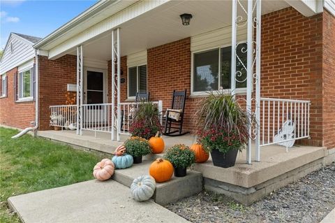 Photo of 513 Redbud Lane, Xenia, OH 45385 (MLS # 950274)