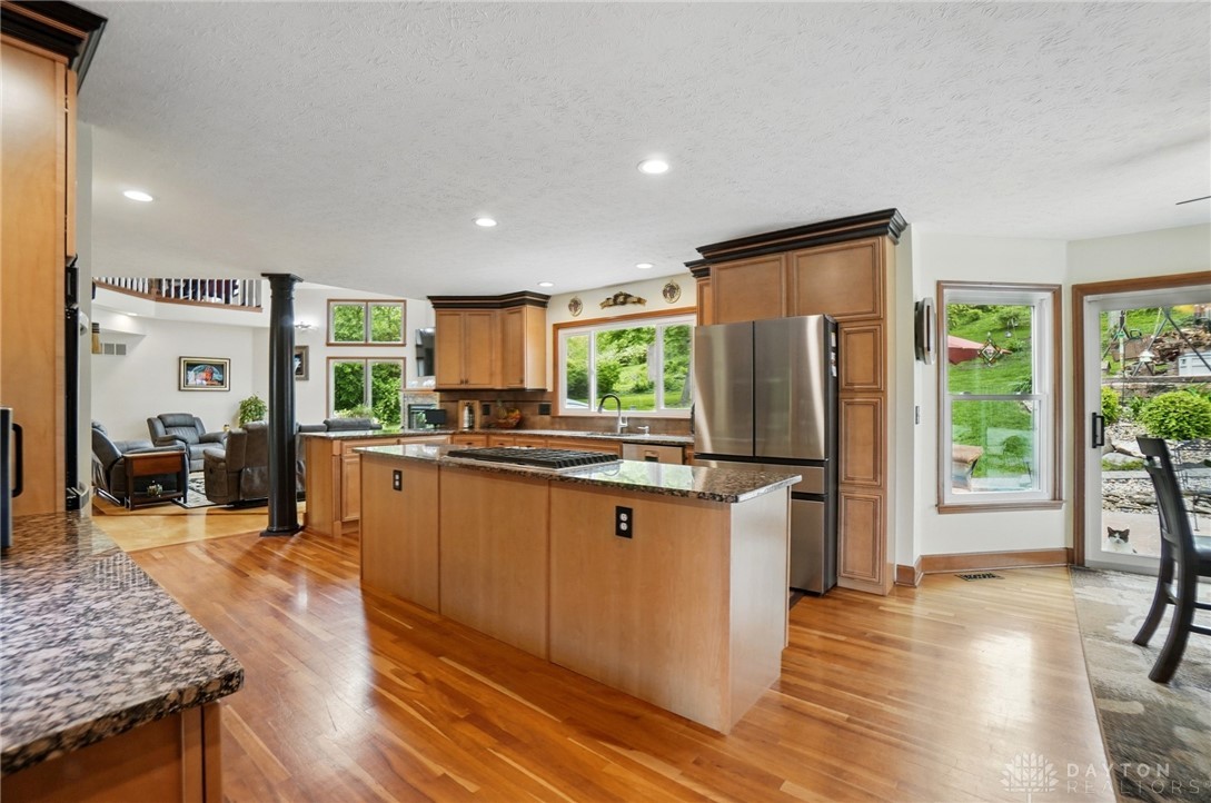 2642 Kilkenny Court, Springfield, Ohio image 31