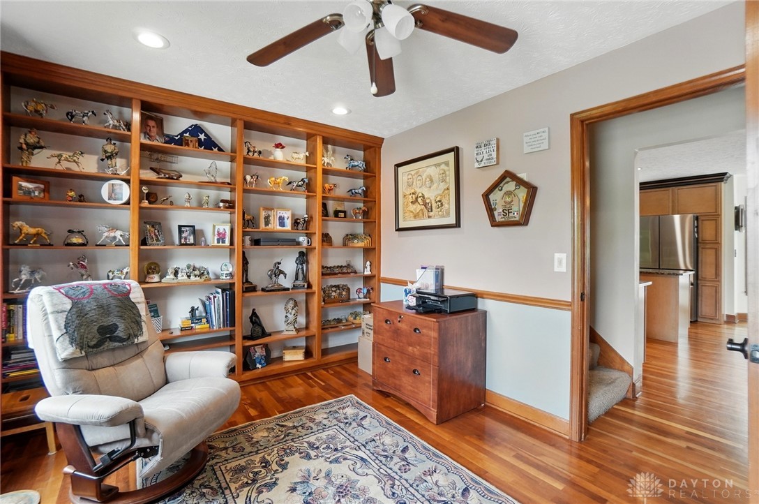 2642 Kilkenny Court, Springfield, Ohio image 37