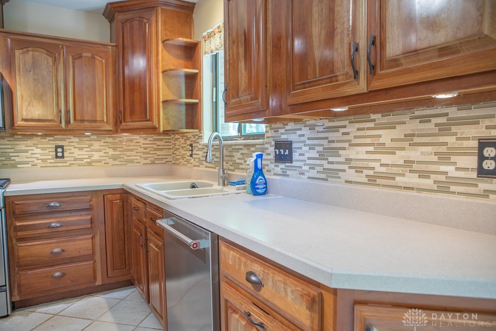 316 Honey Jane Drive, Beavercreek, Ohio image 27