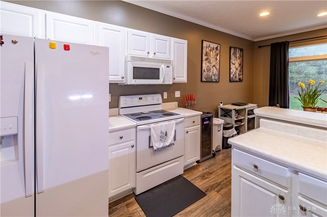 9289 Great Lakes Circle, Dayton, Ohio image 9