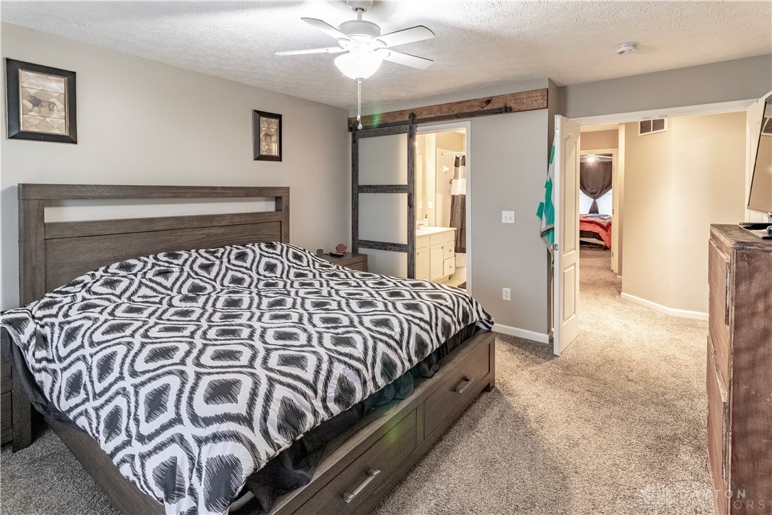 9289 Great Lakes Circle, Dayton, Ohio image 25