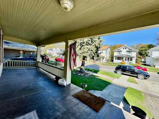 305 E Northern Avenue