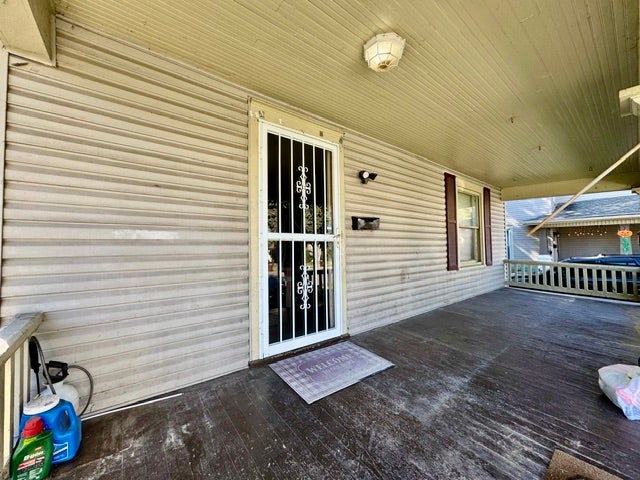 305 E Northern Avenue