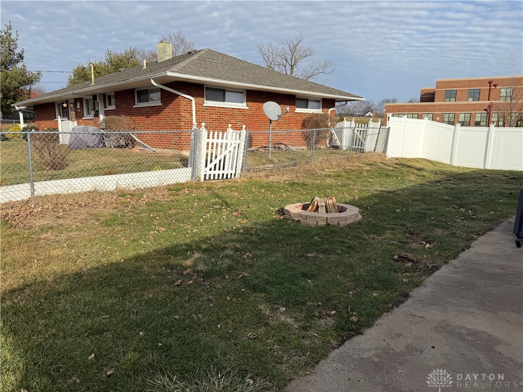 Dayton, Ohio 45424, United States, 3 Bedrooms Bedrooms, ,2 BathroomsBathrooms,Residential,Active,39191