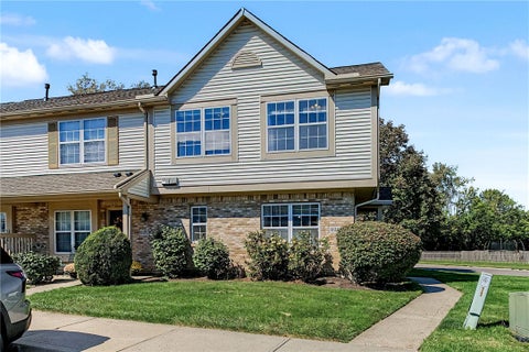 Condo For Sale - 9267 Captiva Bay Drive<br/> Miamisburg, OH 45342