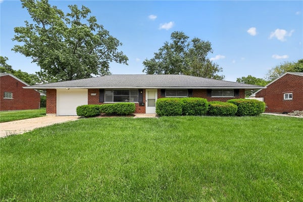 2259 LEHIGH PL, MORAINE, OH 45439 - Image 1411752cfa4d36222eed3b2a1d64eb4e/3876413753