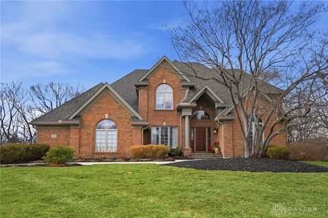 Photo of 76 Royal Birkdale Dr, Springboro, OH 45066 (MLS # 952174)