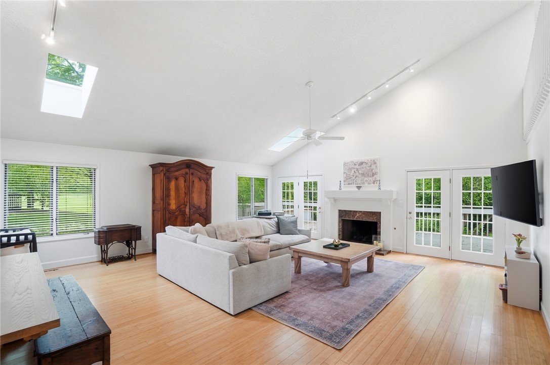 849 Lincoln Woods Court