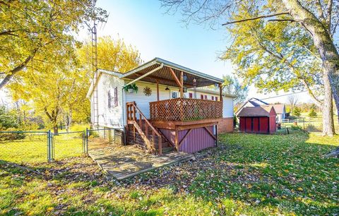 Tiny photo for 547 Lakengren Drive, Eaton, OH 45320 (MLS # 947059)