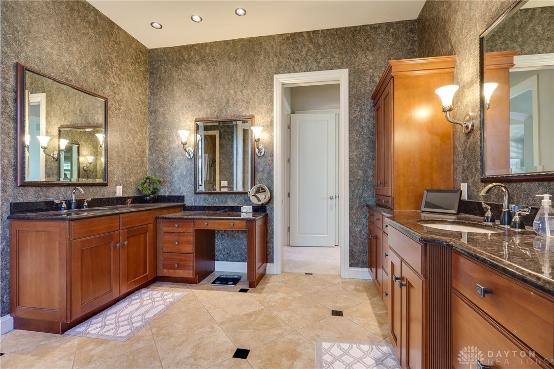 2647 Britannia Court, Xenia, Ohio image 36