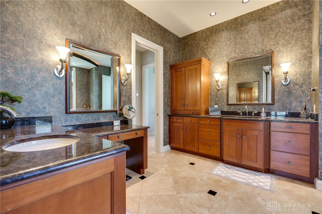 2647 Britannia Court, Xenia, Ohio image 38
