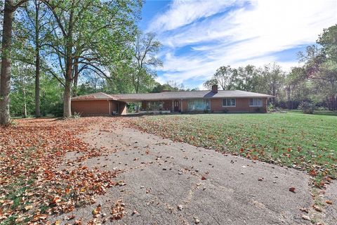 Photo of 671 Martindale Road, Vandalia, OH 45377 (MLS # 944915)