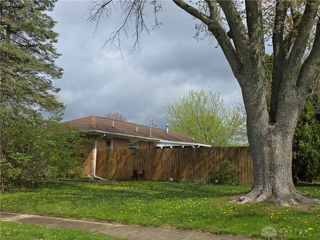 4620 Eldora Drive, Springfield, Ohio image 16