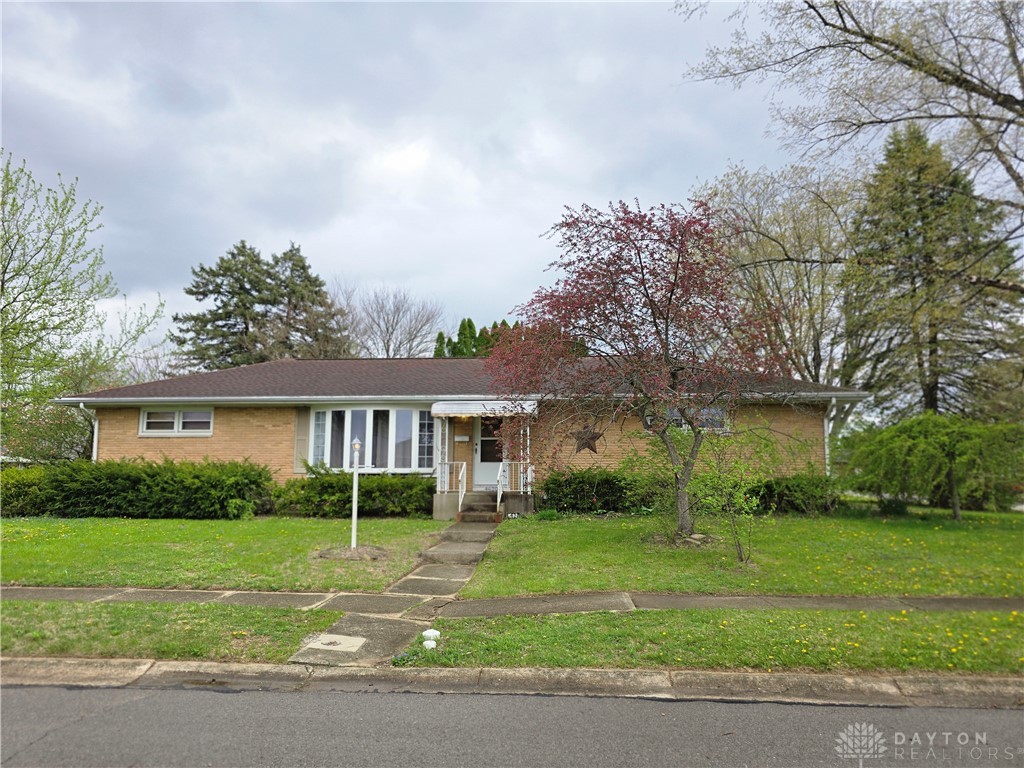 4620 Eldora Drive, Springfield, Ohio image 1