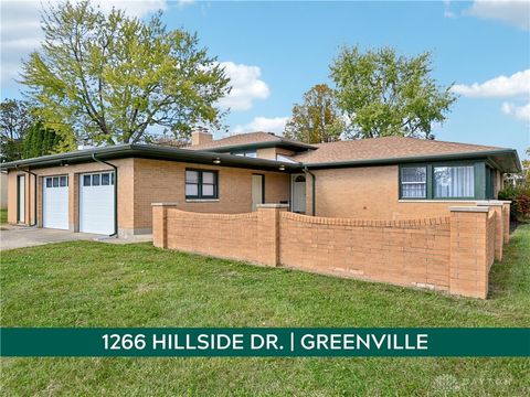 Photo of 1266 Hillside Drive, Greenville, OH 45331 (MLS # 946495) Photo of 1266 Hillside Drive, Greenville, OH 45331 (MLS # 946495)