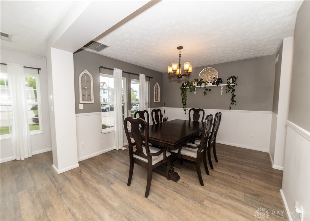 4317 Wood Thrush Court, Miamisburg, Ohio image 8
