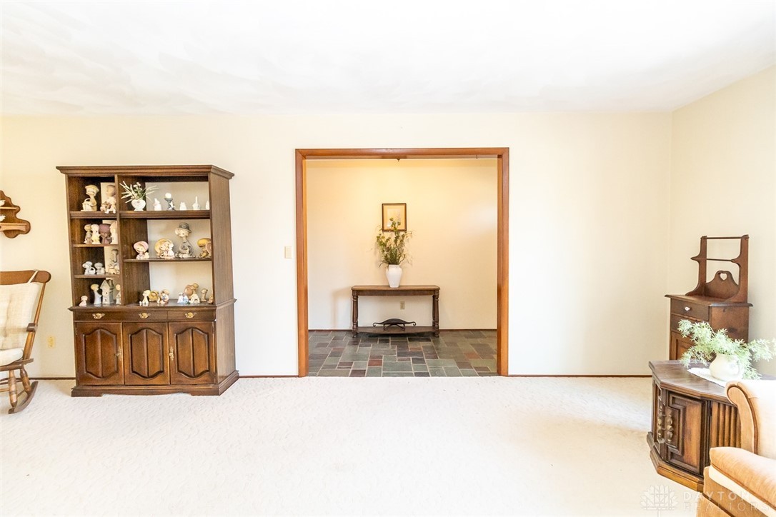 721 Gardenwood Drive, Greenville, Ohio image 11