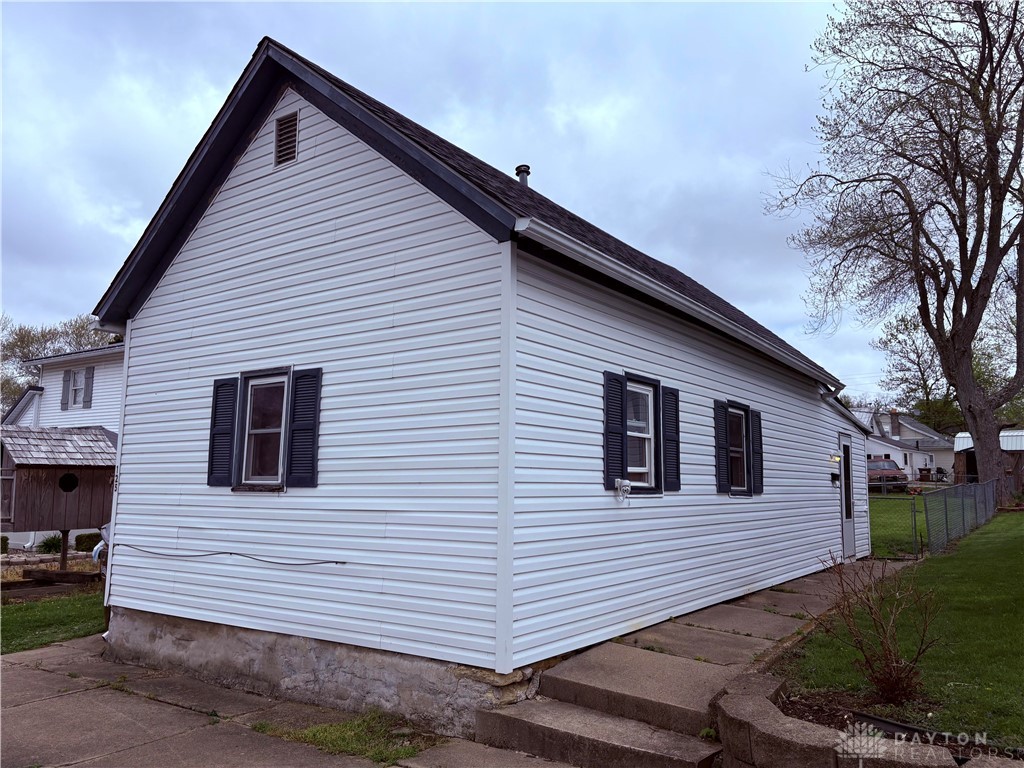 125 High Street, New Paris, Ohio image 1