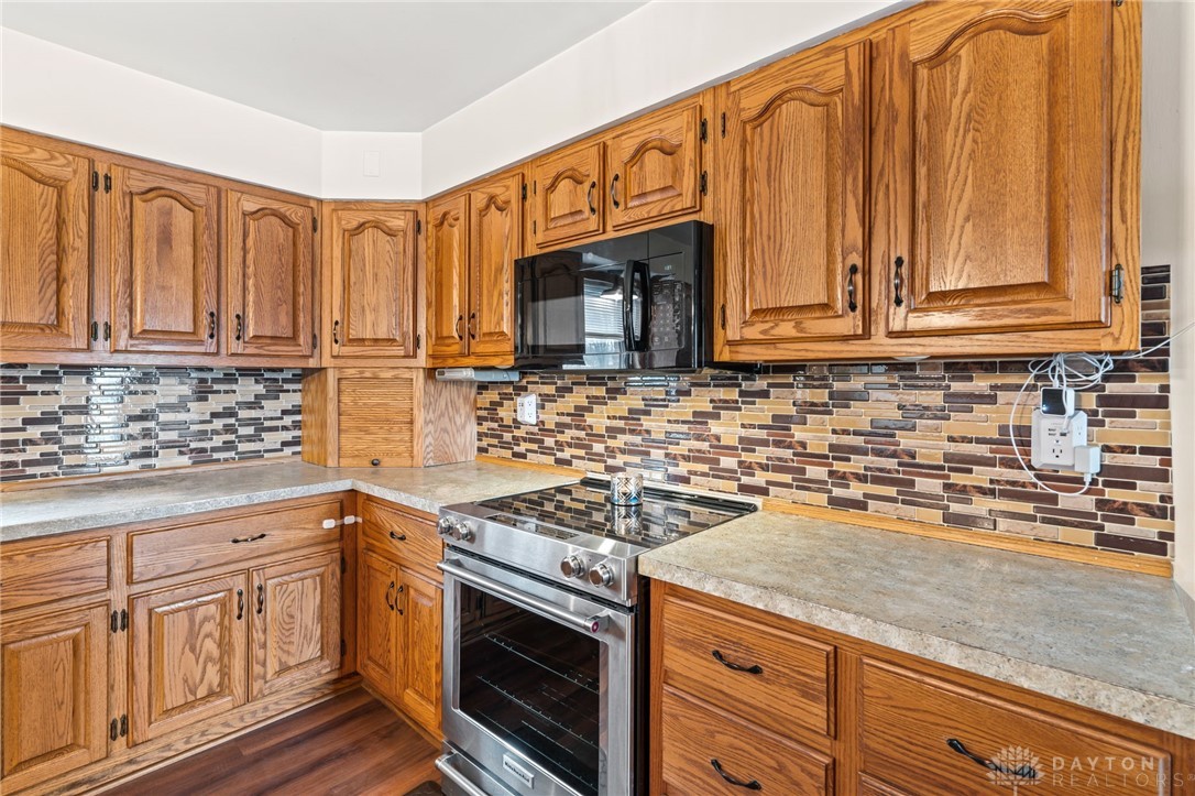 8605 Rakestraw Road, Piqua, Ohio image 14