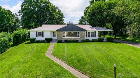 Homes For Sale - 307 Curtis Street<br/> Middletown, OH 45044
