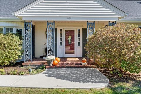 Tiny photo for 379 Virginia Circle, Wilmington, OH 45177 (MLS # 945443)