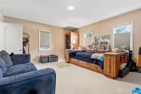 Tiny photo for 379 Virginia Circle, Wilmington, OH 45177 (MLS # 945443)