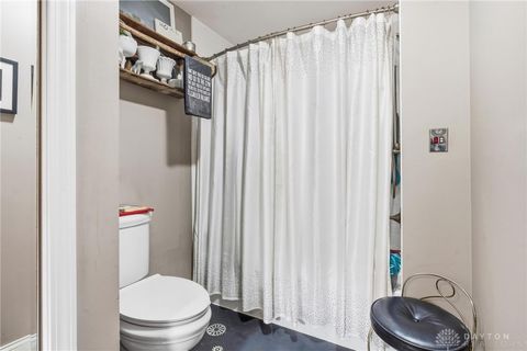 Tiny photo for 379 Virginia Circle, Wilmington, OH 45177 (MLS # 945443)