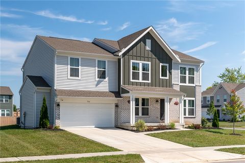 Photo of 766 Hunters Run Drive, Brookville, OH 45309 (MLS # 953402)