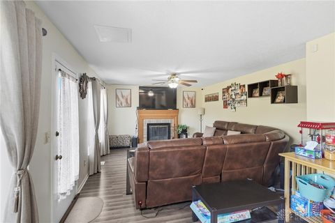 Tiny photo for 2141 E Rosina Drive, Miamisburg, OH 45342 (MLS # 945460)