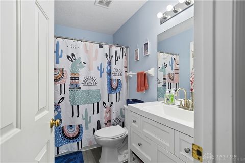 Tiny photo for 2141 E Rosina Drive, Miamisburg, OH 45342 (MLS # 945460)