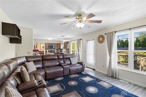 Tiny photo for 2141 E Rosina Drive, Miamisburg, OH 45342 (MLS # 945460)