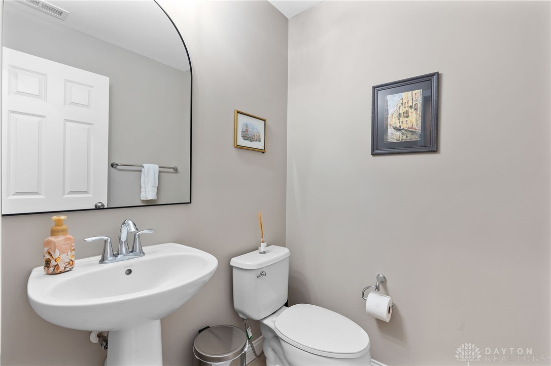 1591 Windham Lane, Beavercreek Township, Ohio image 10