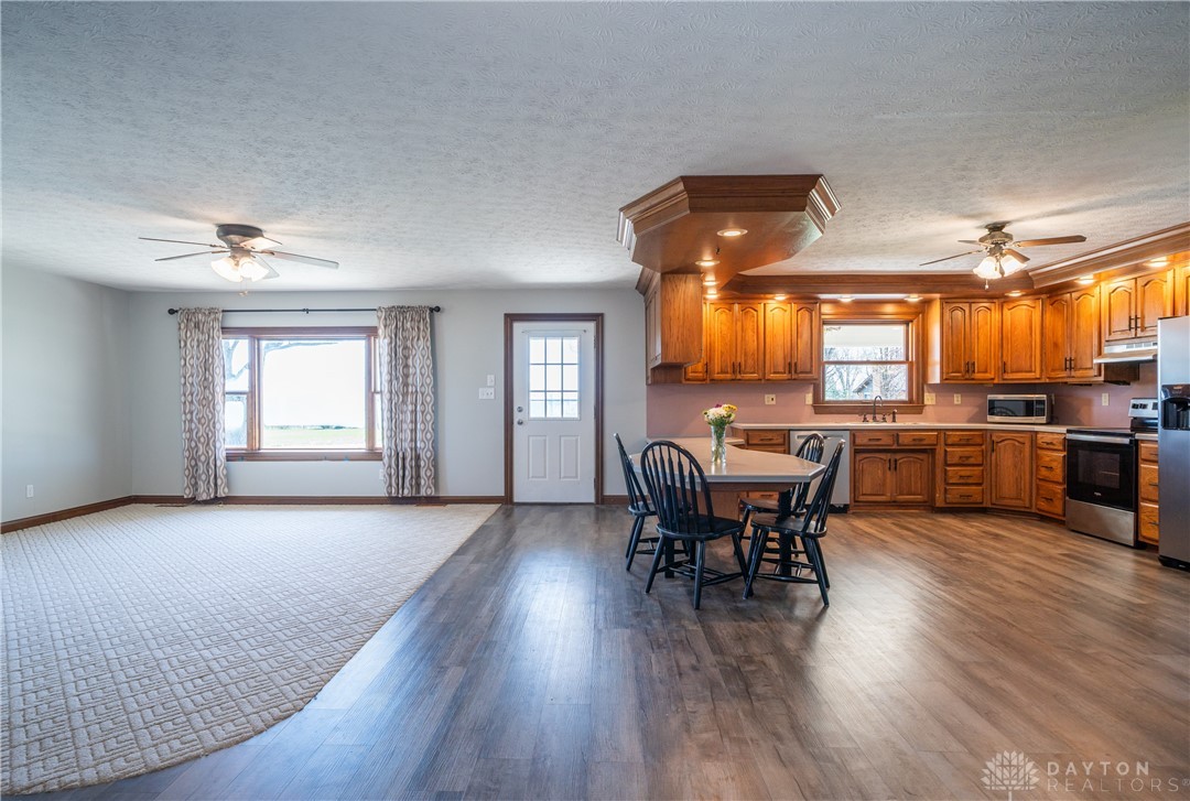 15951 Schoolhouse Road, Brookville, Ohio image 3