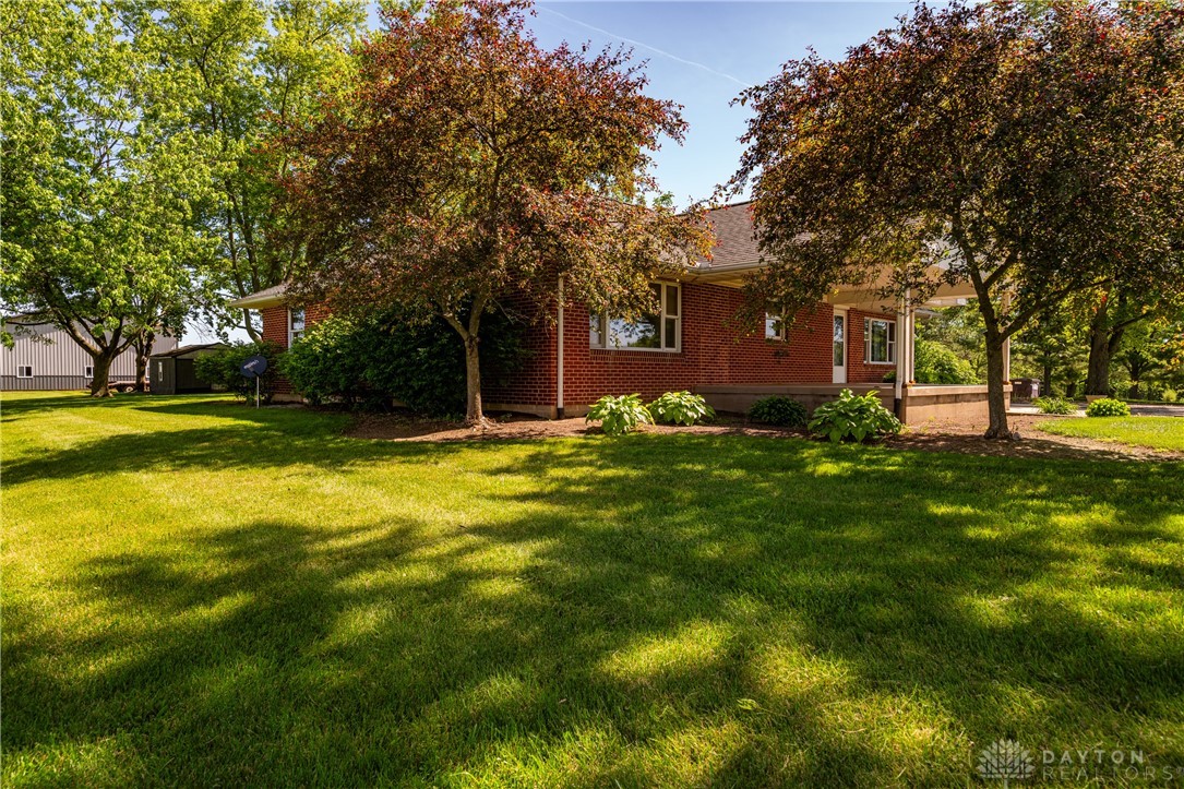 15951 Schoolhouse Road, Brookville, Ohio image 34