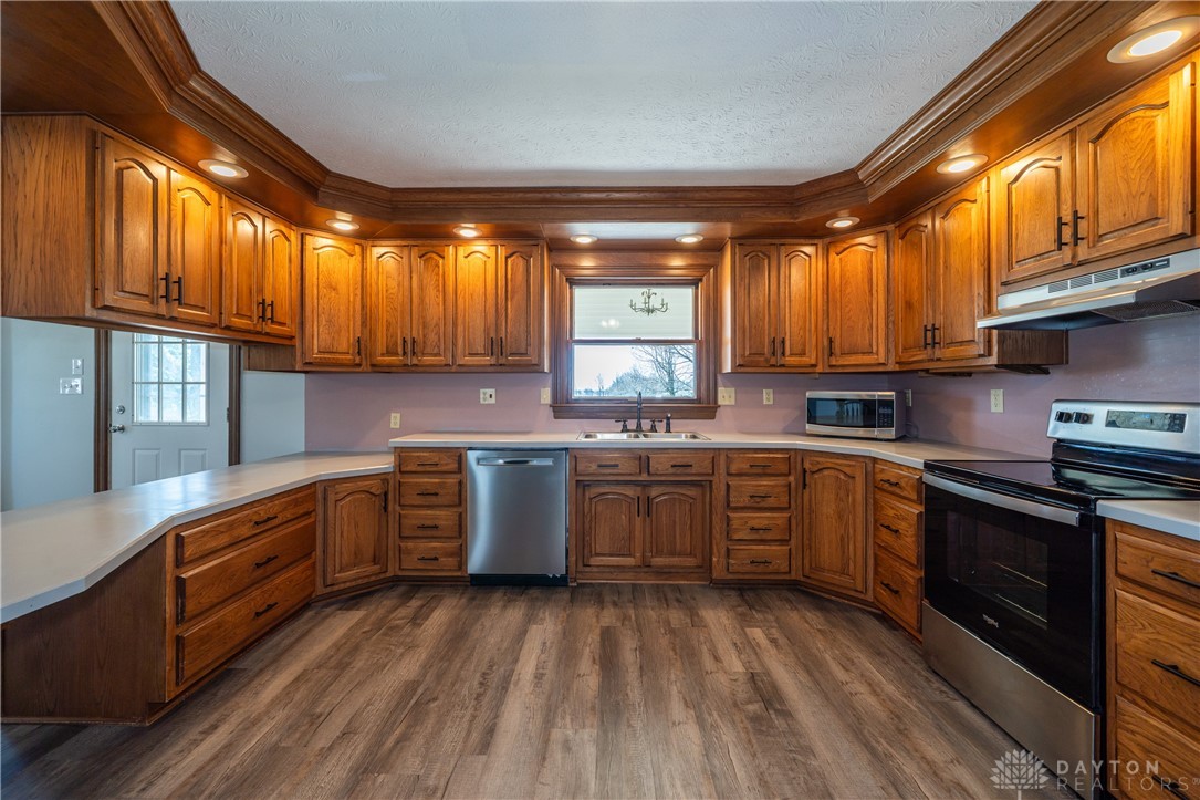 15951 Schoolhouse Road, Brookville, Ohio image 9