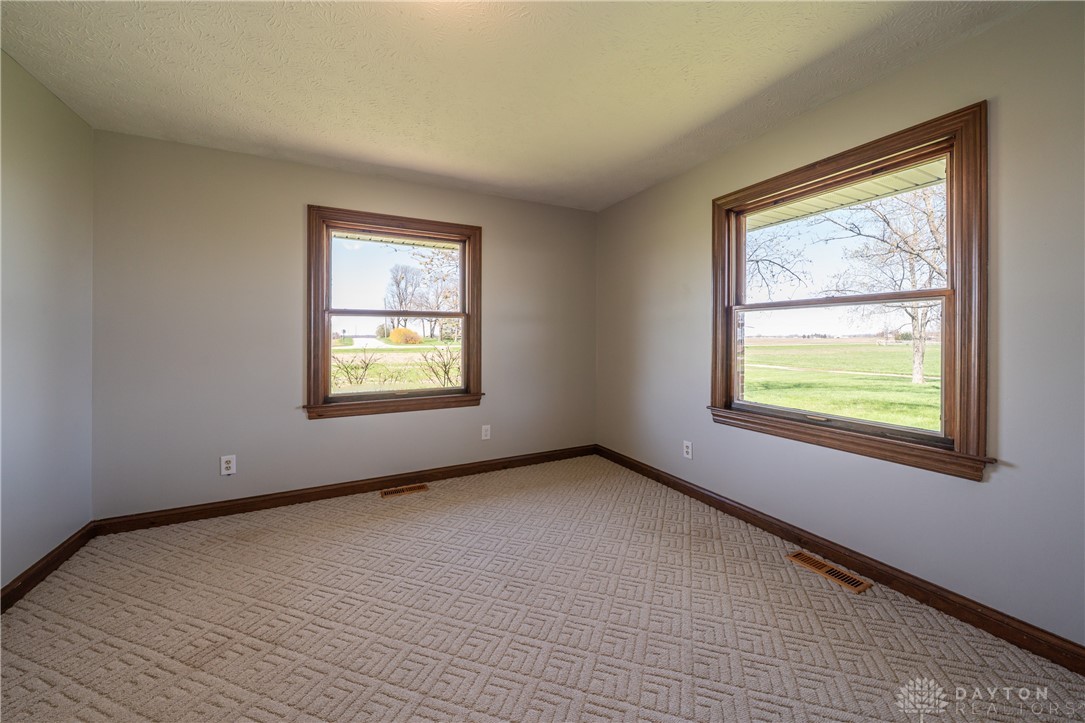 15951 Schoolhouse Road, Brookville, Ohio image 25
