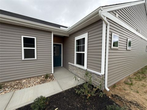 Homes For Sale - 6832 Traditions Street #46<br/> Middletown, OH 45044