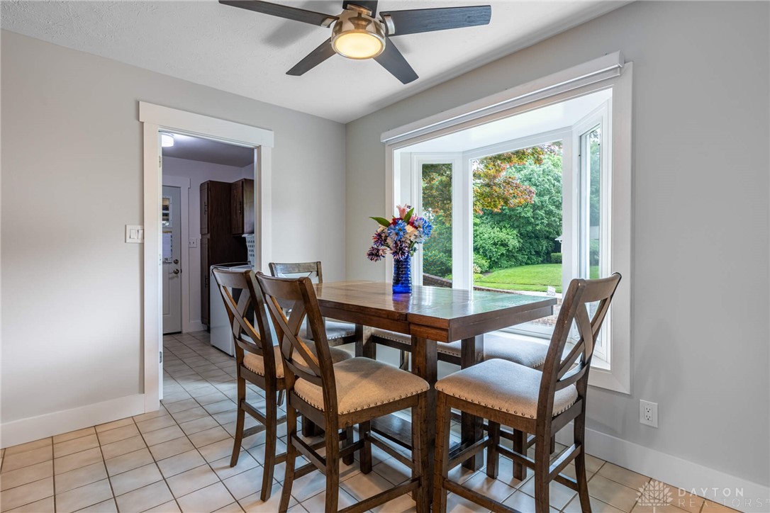 4491 Powder Horn Drive, Beavercreek, Ohio image 11
