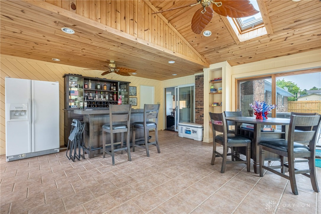 4491 Powder Horn Drive, Beavercreek, Ohio image 27