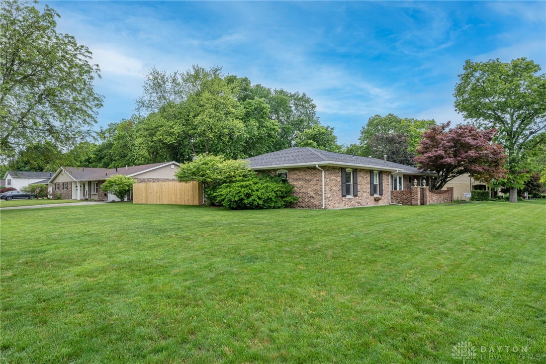 4491 Powder Horn Drive, Beavercreek, Ohio image 39