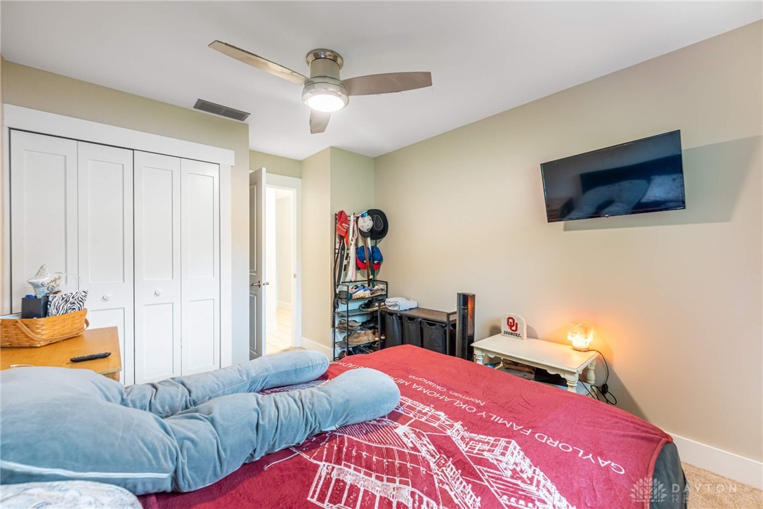 4491 Powder Horn Drive, Beavercreek, Ohio image 22