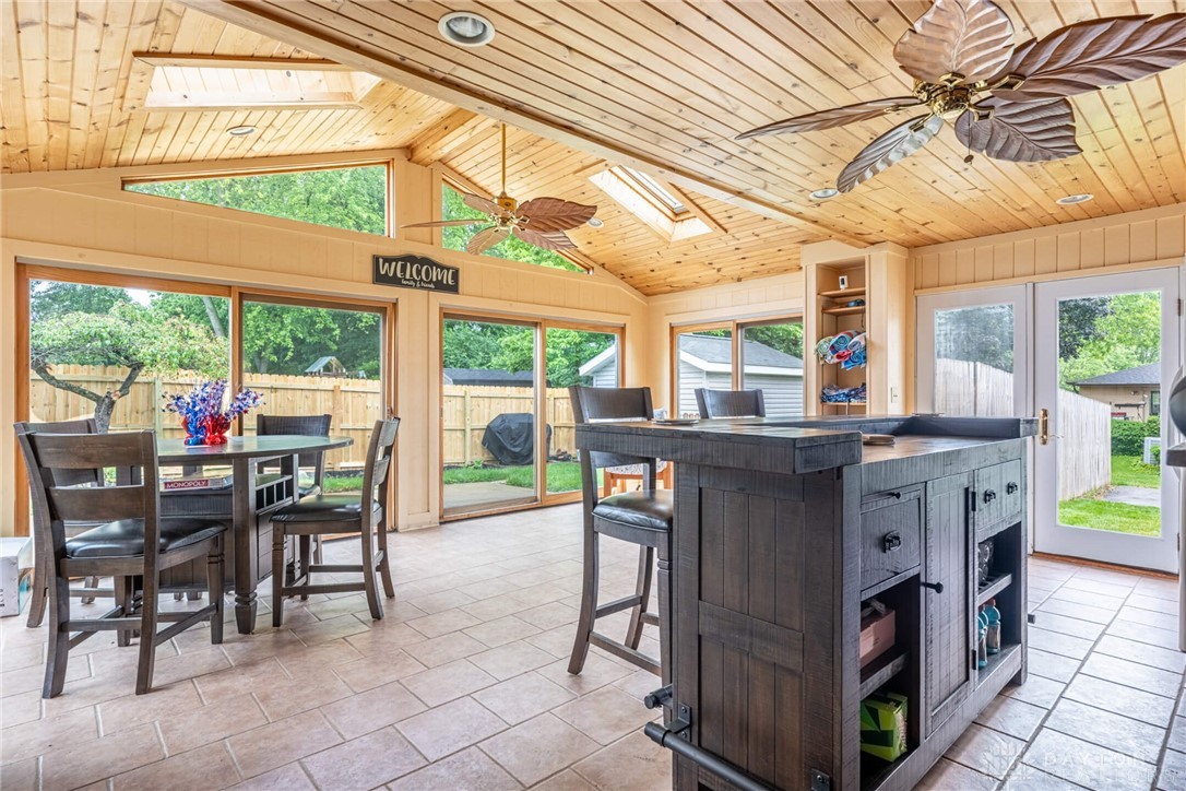 4491 Powder Horn Drive, Beavercreek, Ohio image 25