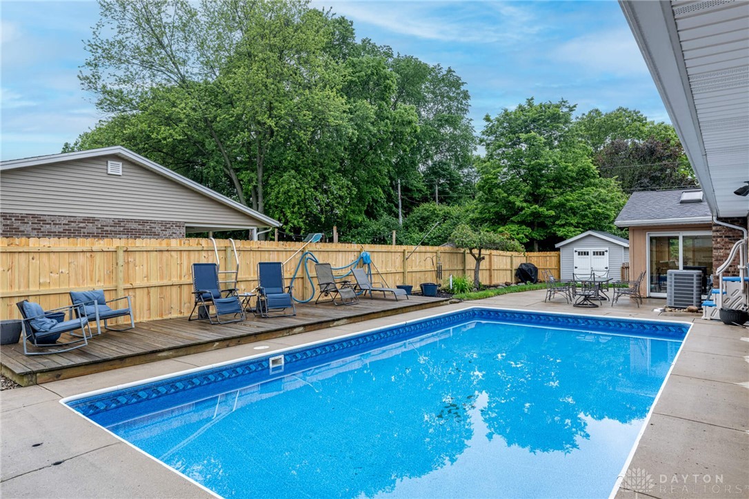 4491 Powder Horn Drive, Beavercreek, Ohio image 33