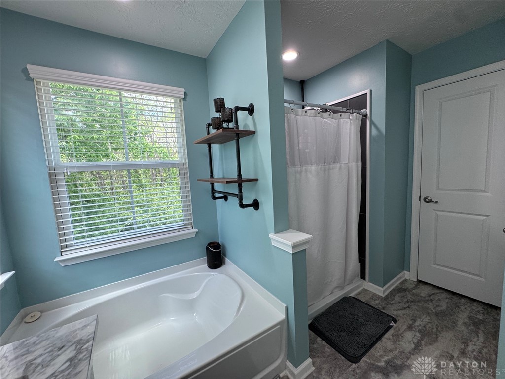 212 Triple Crown Drive, Vandalia, Ohio image 21