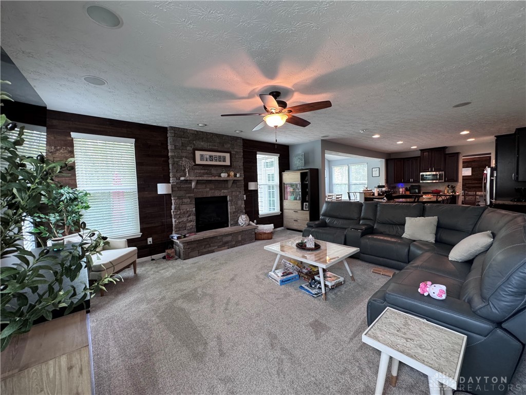 212 Triple Crown Drive, Vandalia, Ohio image 13